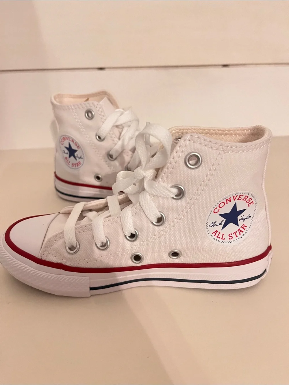 Converse Chuck Taylor All Star High Top White Kids Shoes Size 11 NWOT